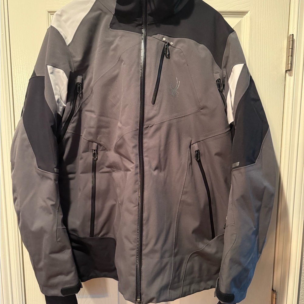 Spyder Ski Jacket Gray and Black Weatherproof
